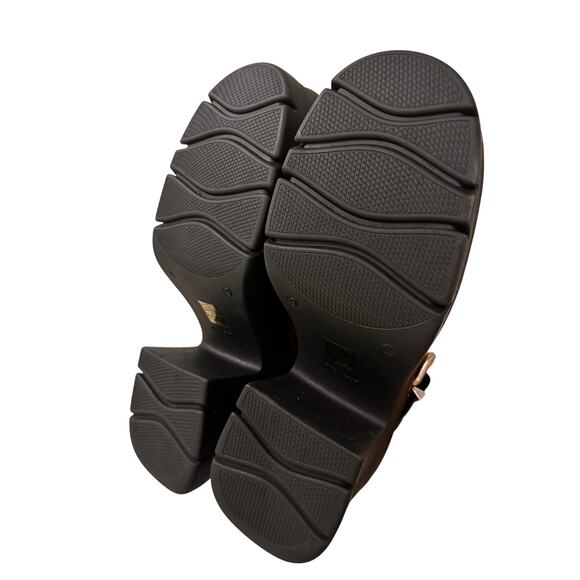 Free People Mayla T-Strap Patent Mary Jane Platform Pumps Burgundy, size 9 - Picture 9 of 9